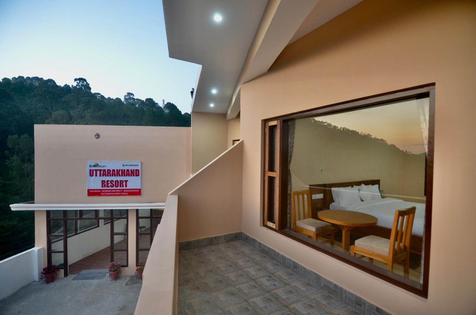 Uttarakhand Resort Kausani Exteriér fotografie