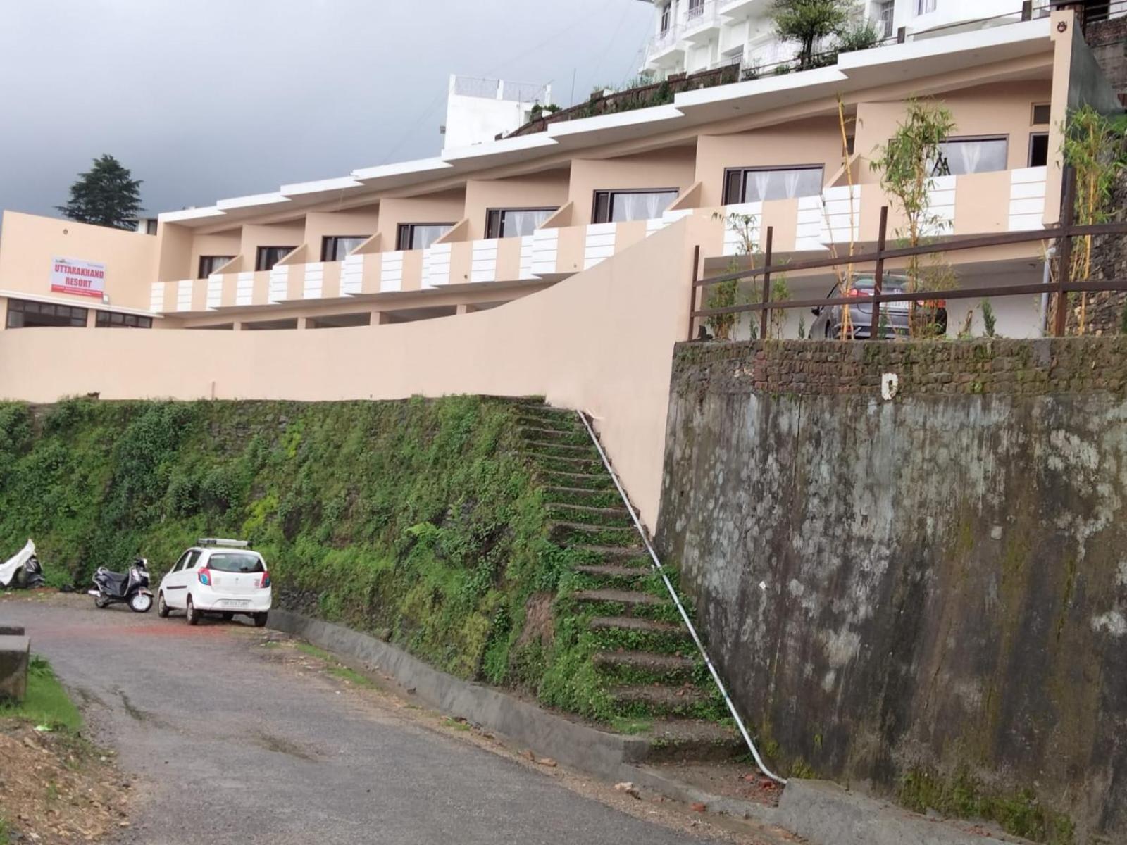 Uttarakhand Resort Kausani Exteriér fotografie