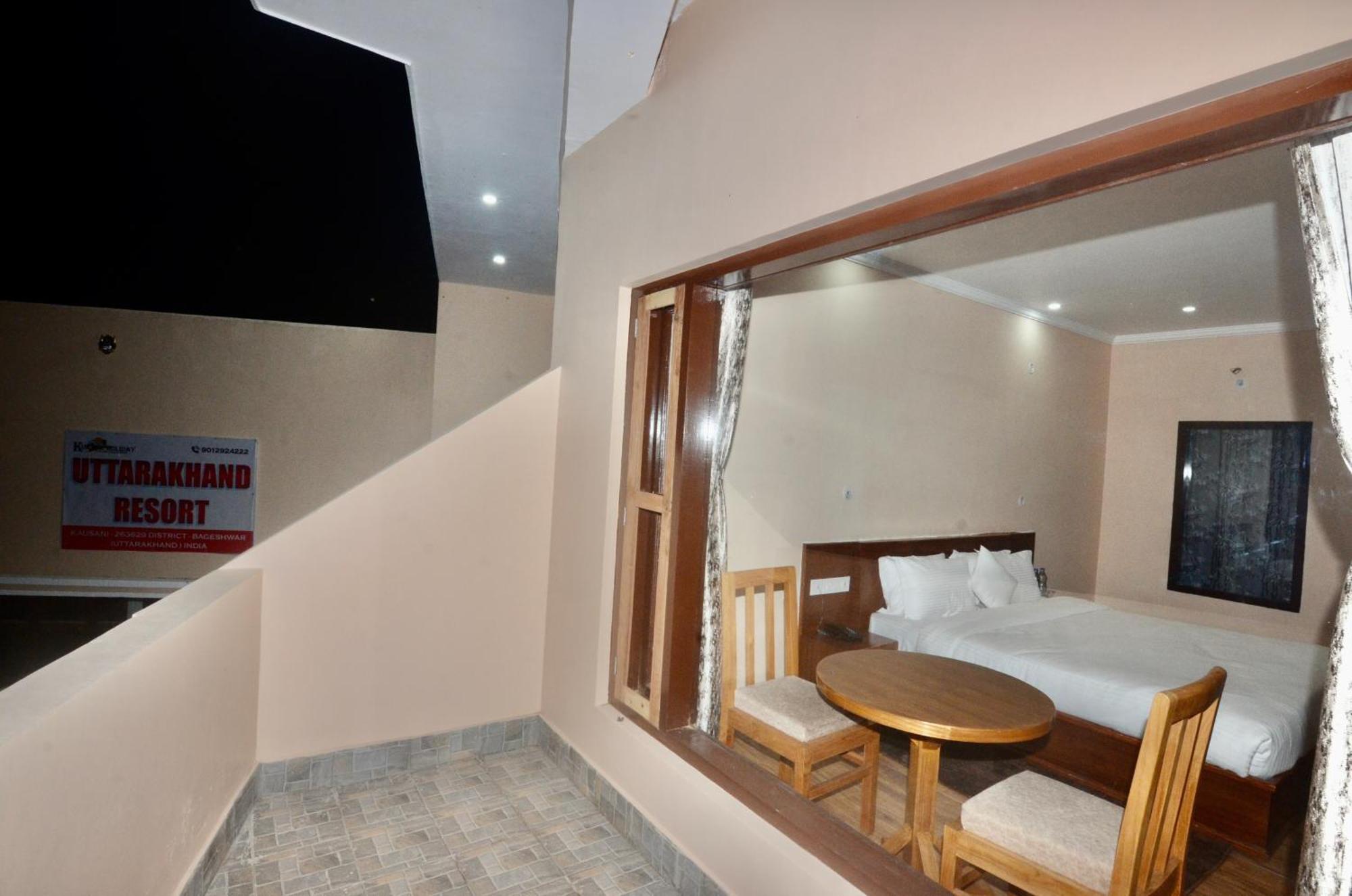 Uttarakhand Resort Kausani Exteriér fotografie