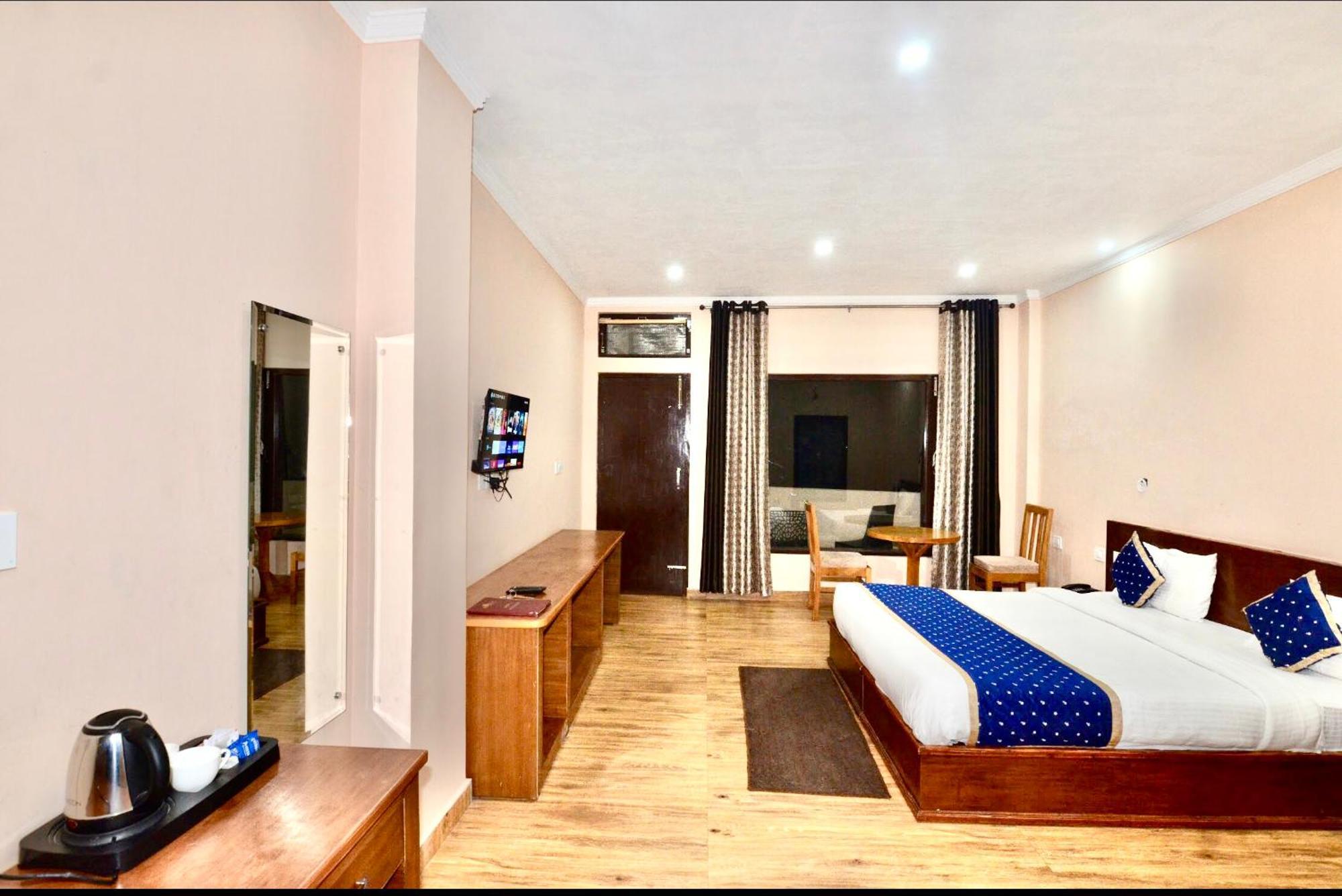 Uttarakhand Resort Kausani Exteriér fotografie